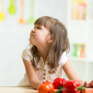 crianças e legumes